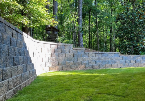 LANDSCAPING RETAINING WALLS (2)